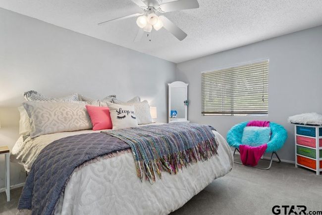 516 Hideaway Ln E, House other with 3 bedrooms, 2 bathrooms and null parking in Hideaway TX | Image 12