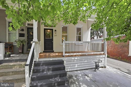 217 Nevin St, LANCASTER, PA, 17603-3429 | Card Image