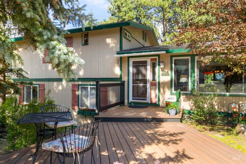 108 Gardner Pl, Cascade, ID, 83611-5044 | Card Image