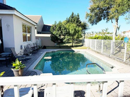 180 Kensington Way, Royal Palm Beach, FL, 33414-4314 | Card Image