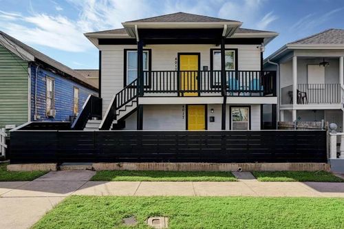 up-4017 Avenue M, Galveston, TX, 77550-3921 | Card Image