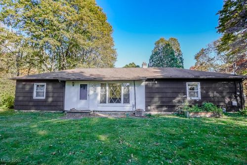 2754 Irma Dr, Uniontown, OH, 44685-8803 | Card Image