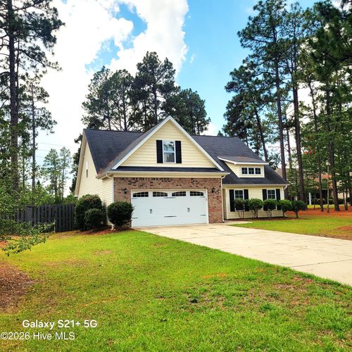 140 Wheeling Dr, Pinehurst, NC, 28374-7068 | Card Image