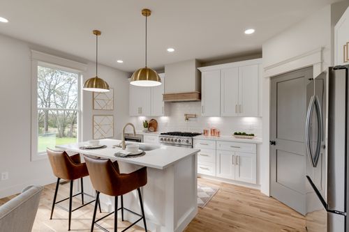 511 Green Ln, Whites Creek, TN, 37189-9195 | Card Image