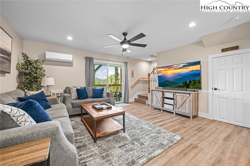 unit-9-174 Grouse Moor Dr, Sugar Mountain, NC, 28604-7219 | Card Image