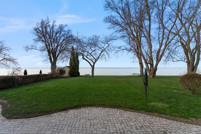 20 Lakeside Dr, House other with 5 bedrooms, 3 bathrooms and 6 parking in Grimsby ON | Image 35