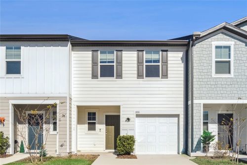 5931 Chestnut Grove Pl, Saint Cloud, FL, 34771-8197 | Card Image