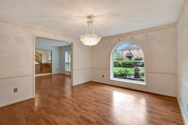 17010 Windrow Dr, House other with 4 bedrooms, 4 bathrooms and 2 parking in Spring TX | Image 5
