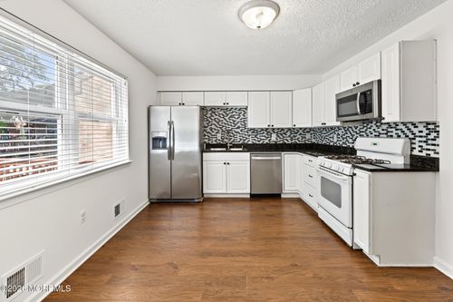 766 Kevin Ct, Brick, NJ, 08724-7179 | Card Image