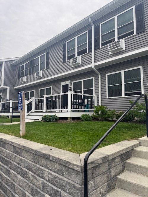416-200 Post Road, Warwick, RI, 02888 | Card Image