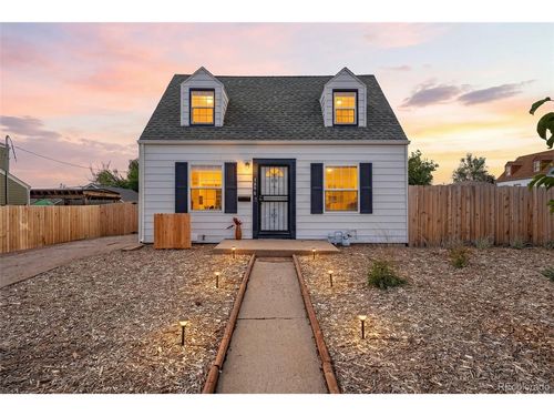 1890 W 52nd Ave, Denver, CO, 80221-1562 | Card Image