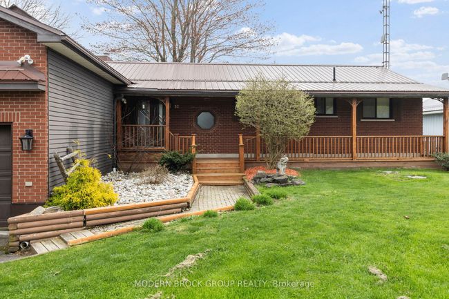 10 Henry Brown Crt, House other with 4 bedrooms, 2 bathrooms and 5 parking in Mallorytown ON | Image 16