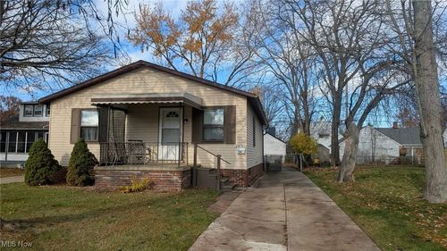 29131 Norman Ave, Wickliffe, OH, 44092-2356 | Card Image