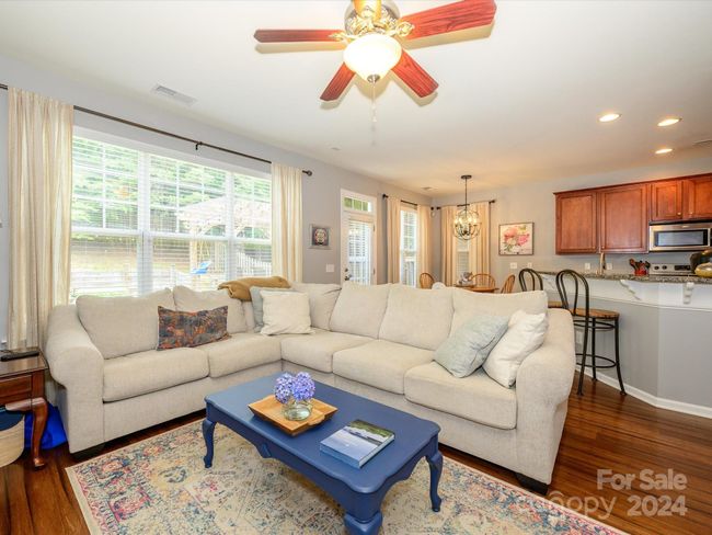 2022 Sugarbush Dr, House other with 3 bedrooms, 3 bathrooms and null parking in Charlotte NC | Image 14