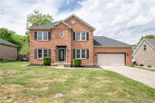 201 Doe Run, Sellersburg, IN, 47172-9739 | Card Image