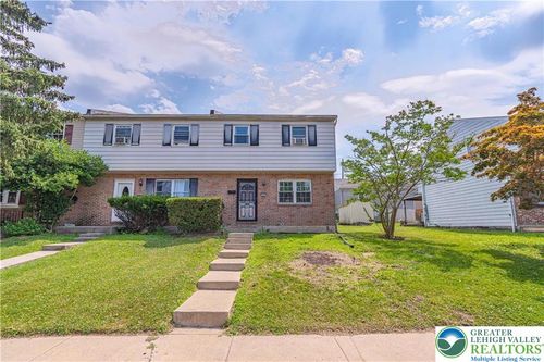 907 S 4th St, Allentown, PA, 18103-3328 | Card Image