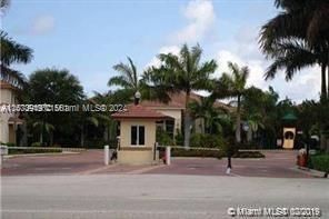 Gardenia Ct, Riviera Beach, FL 33404