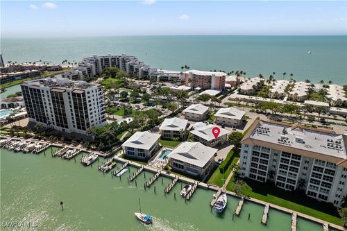 n7-2500 Gulf Shore Blvd N, NAPLES, FL, 34103-4306 | Card Image