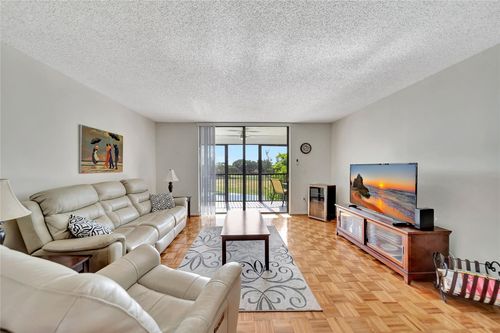 a405-3591 Environ Blvd, Lauderhill, FL, 33319-4287 | Card Image