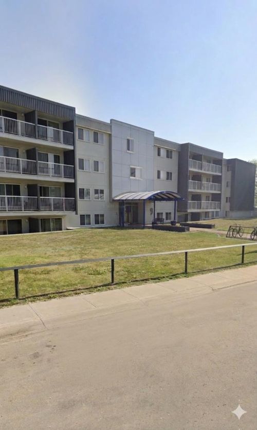 113-9 Clearwater Cres, Fort Mcmurray, AB, T9H4A1 | Card Image