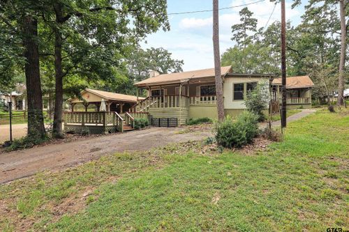 194 Oak Shadows Cv, Holly Lake Ranch, TX, 75765-7111 | Card Image
