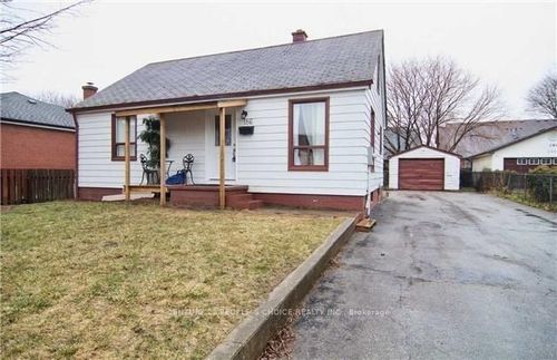 bsmt-186 Maurice Dr, Oakville, ON, L6K2W9 | Card Image