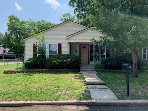 3901 Bois D Arc St, Greenville, TX, 75401-5201 | Card Image