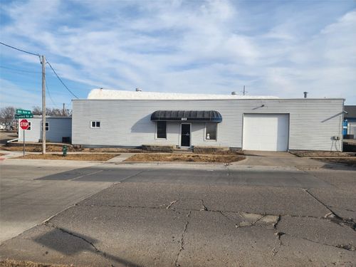a-803 Rockford Rd Sw, Cedar Rapids, IA, 52404-1847 | Card Image