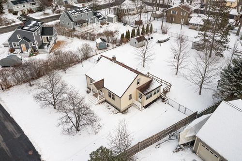 239 Grant Ave, Portsmouth, NH, 03801-5748 | Card Image