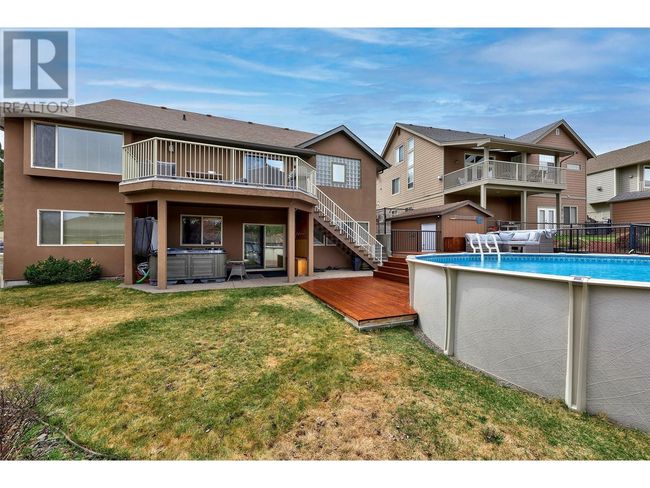 2022 Hugh Allan Dr, House other with 6 bedrooms, 3 bathrooms and 6 parking in Kamloops BC | Image 37