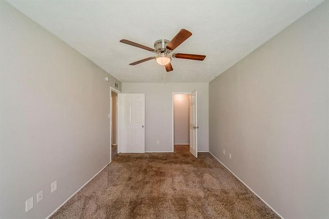 5802 Evening Shadows Ln, House other with 3 bedrooms, 2 bathrooms and 2 parking in Spring TX | Image 21