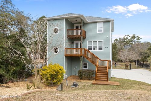 7118 Archers Creek Dr, Emerald Isle, NC, 28594-3101 | Card Image