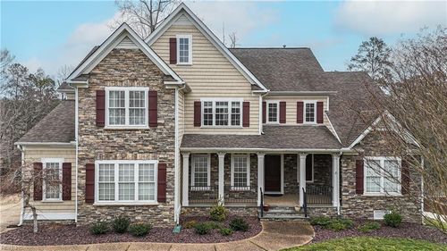 7635 Patriots Landing Pl, Quinton, VA, 23141-1643 | Card Image