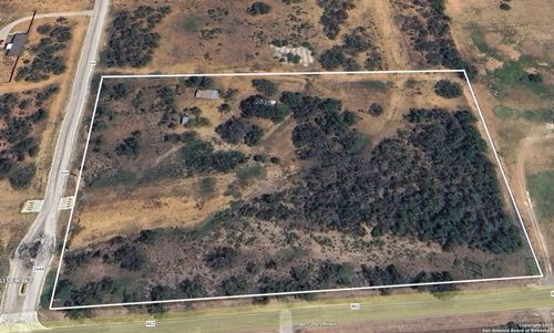 5515 E Fm 462, Moore, TX, 78057-3400 | Card Image