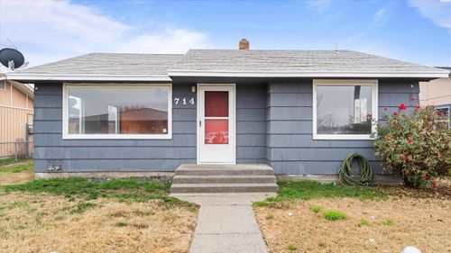 714 W Marie St, Pasco, WA, 99301-4136 | Card Image