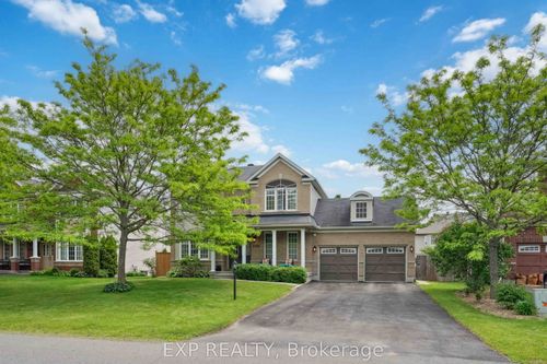 6925 Mary Anne Dr, Greely, ON, K4P0C1 | Card Image