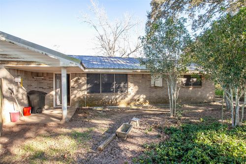 15853 Phend Rd, Hamshire, TX, 77622-8527 | Card Image