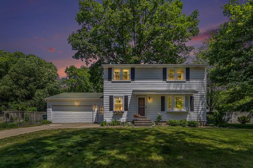 17885 Oak Hill Ct, Grand Haven, MI, 49417-9337 | Card Image