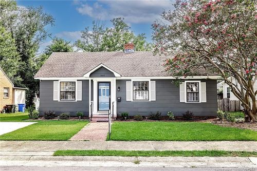 1407 Summitt Ave, Fayetteville, NC, 28305-4864 | Card Image