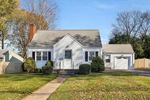 21 Trebbe Dr, Manchester, CT, 06040-2618 | Card Image