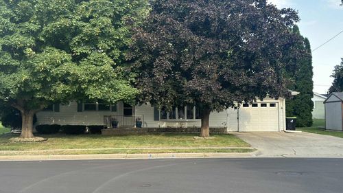 307 Elm Ave, Waupun, WI, 53963-1712 | Card Image