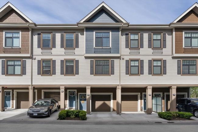 3 - 1818 Harbour Street, Townhouse with 3 bedrooms, 2 bathrooms and 2 parking in Port Coquitlam BC | Image 1
