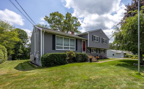 28 Sandy Ln, Wolcott, CT, 06716-1019 | Card Image