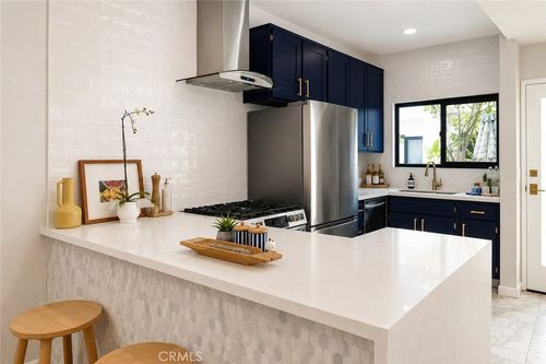 20-2500 Abbot Kinney Blvd, Venice, CA, 90291-3311 | Card Image