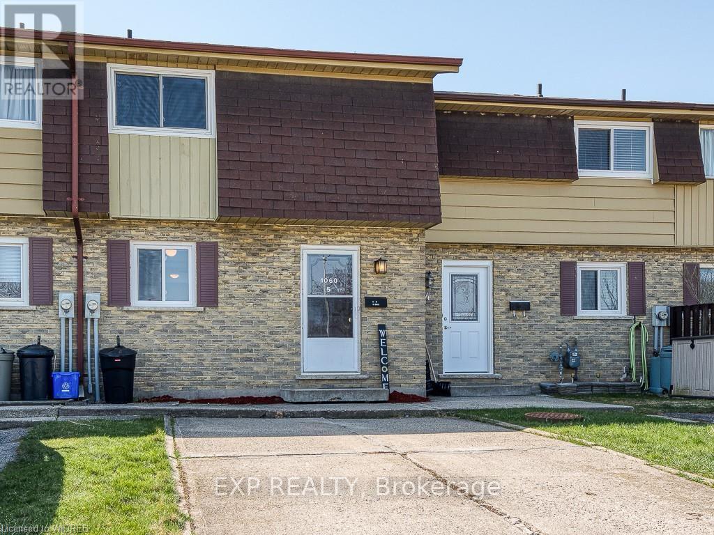 Residential Lease in Woodstock (Woodstock - North)