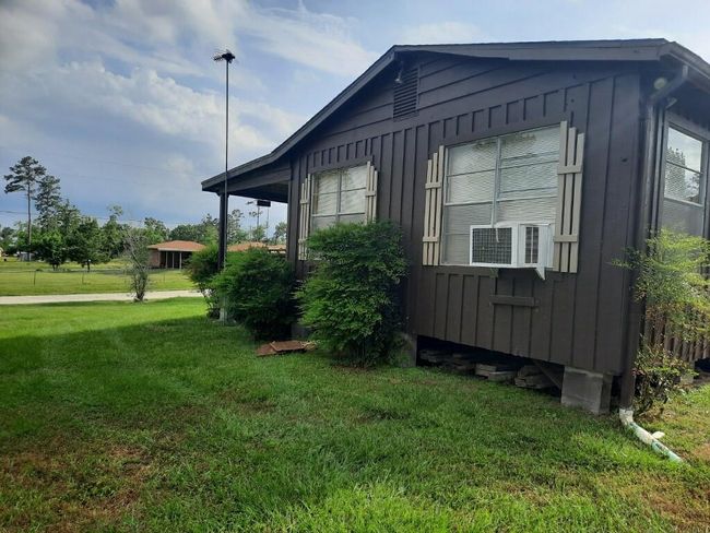 189 Laurel Cv W, House other with 3 bedrooms, 2 bathrooms and 2 parking in Onalaska TX | Image 10
