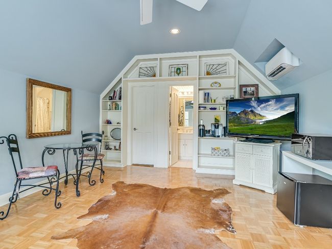 2510 W 35 Th St, House other with 4 bedrooms, 5 bathrooms and 2 parking in Austin TX | Image 21
