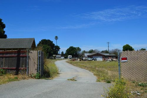 11610 Schoch Rd, Salinas, CA, 93907-1676 | Card Image