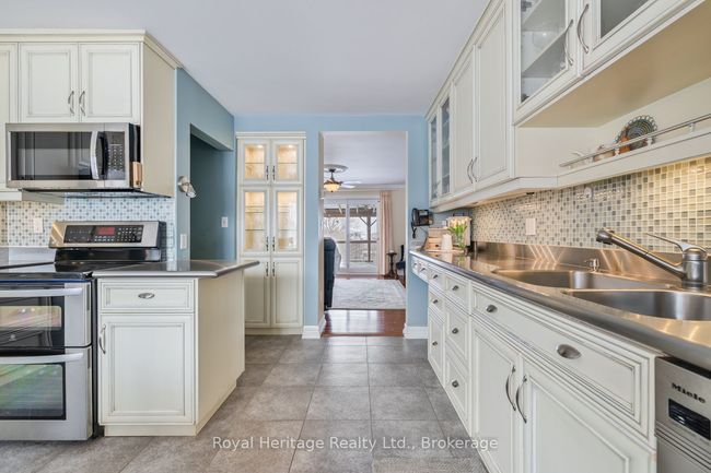 5348 Rice Lake Scenic Dr, House other with 3 bedrooms, 2 bathrooms and 7 parking in Gores Landing ON | Image 5