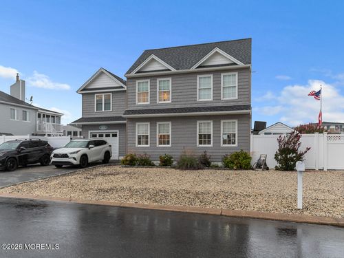 139 Jeremy Ln, Manahawkin, NJ, 08050-3628 | Card Image